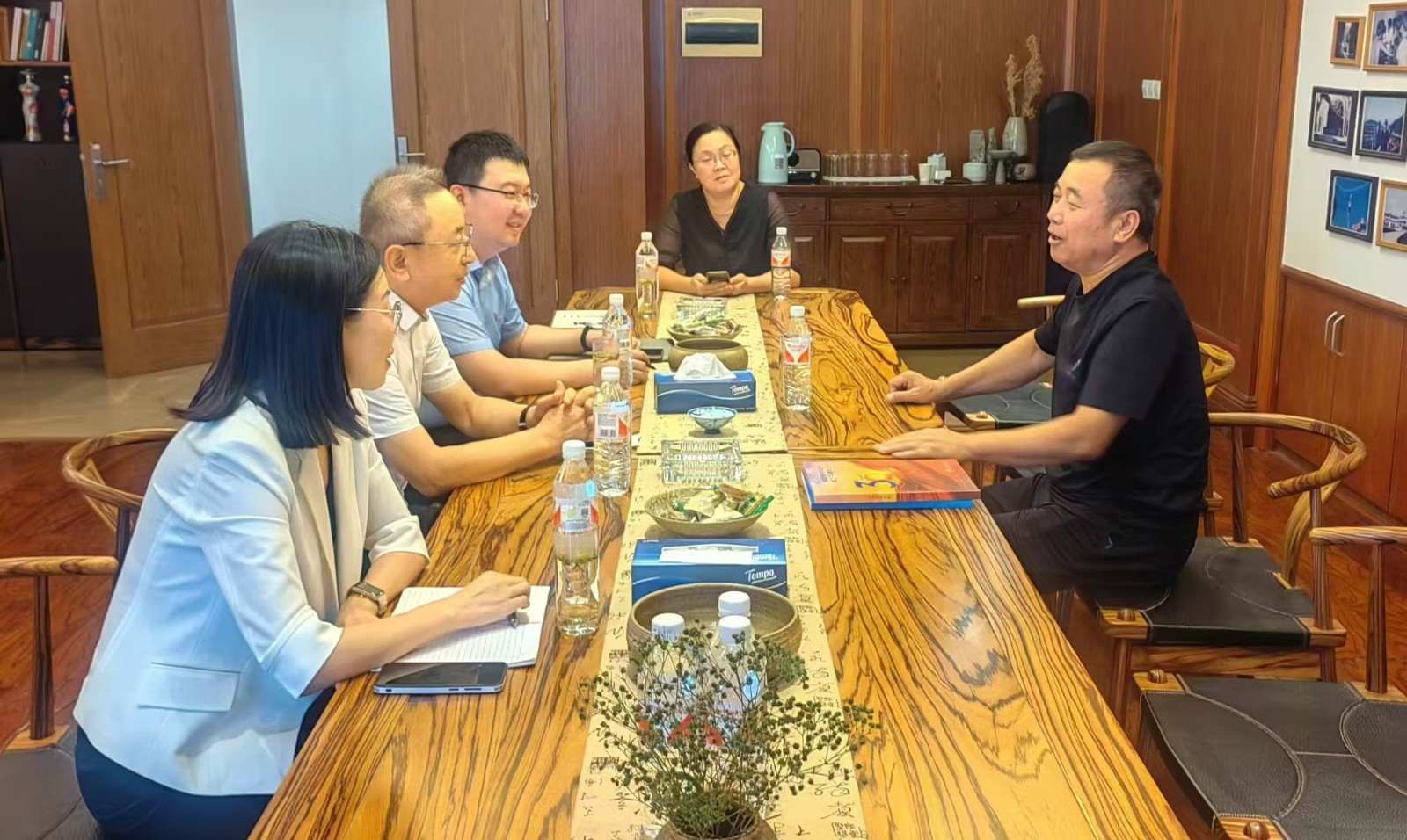 华东成.jpg